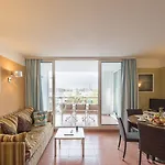 Pierre & Premium Port Prestige 4*