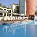 Апарт-отель Pierre & Premium Port Prestige