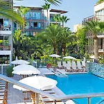 Апарт-отель Pierre & Premium Port Prestige Антиб