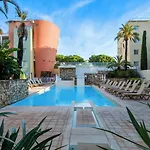 Pierre & Premium Port Prestige Апарт-отель Антиб
