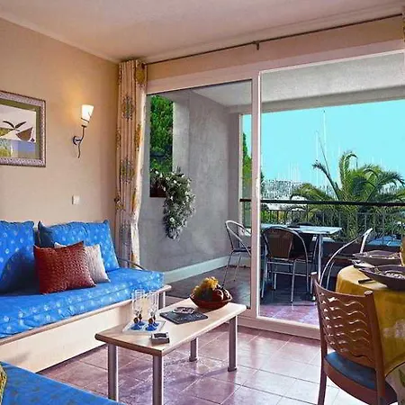 Pierre & Premium Port Prestige Aparthotel Antibes