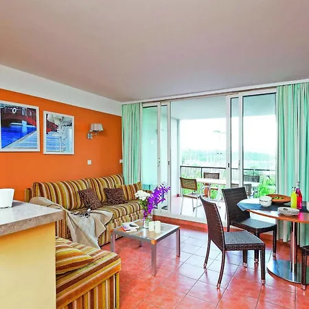 Aparthotel Pierre & Premium Port Prestige Antibes