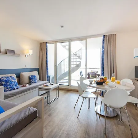 Aparthotel Pierre & Premium Port Prestige Antibes