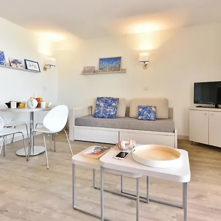 Hotel apartamentowy Pierre & Premium Port Prestige Antibes