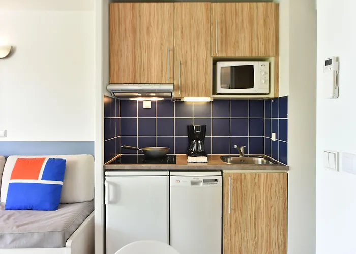 Pierre & Premium Port Prestige