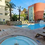 מלון דירות Pierre & Premium Port Prestige 4*