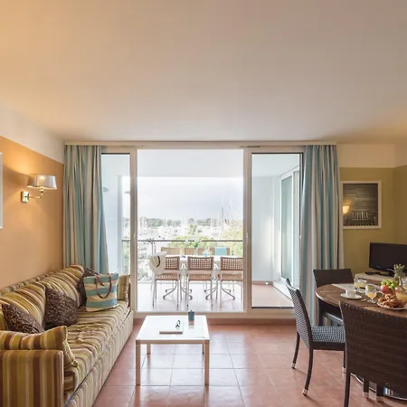 Résidence Pierre&vacances Premium Port Prestige 4*