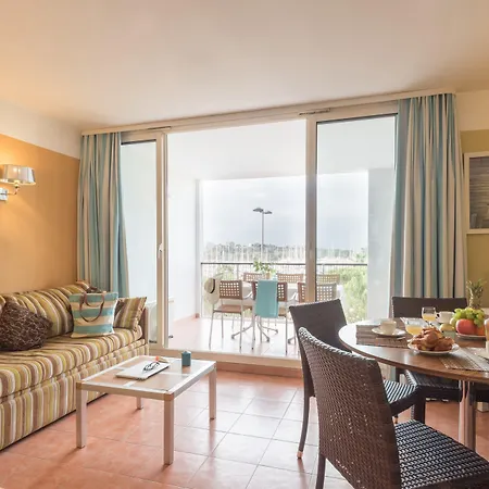 Hotel apartamentowy Pierre & Premium Port Prestige 4*