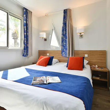 Pierre & Premium Port Prestige 4*