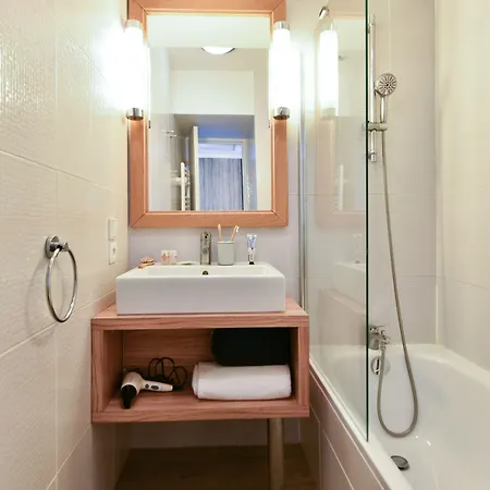 Apartahotel Résidence Pierre&vacances Premium Port Prestige 4*