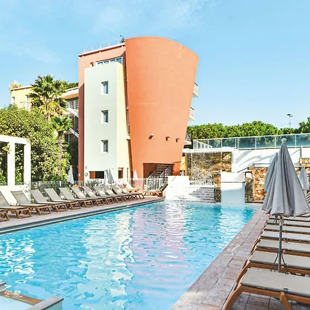 Pierre & Premium Port Prestige Hotel apartamentowy 4*
