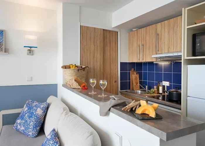 Pierre & Premium Port Prestige 4*