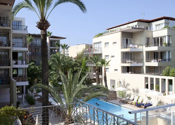 Pierre & Premium Port Prestige Antibes