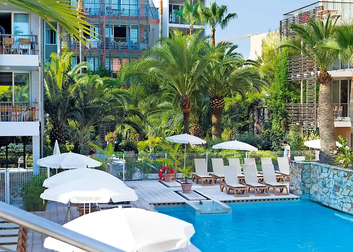 Aparthotel Pierre & Premium Port Prestige Antibes