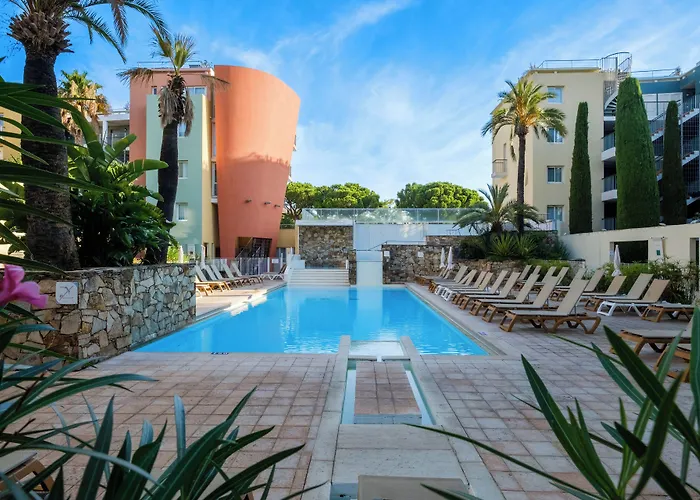 Pierre & Premium Port Prestige شقة فندقية أنتيب